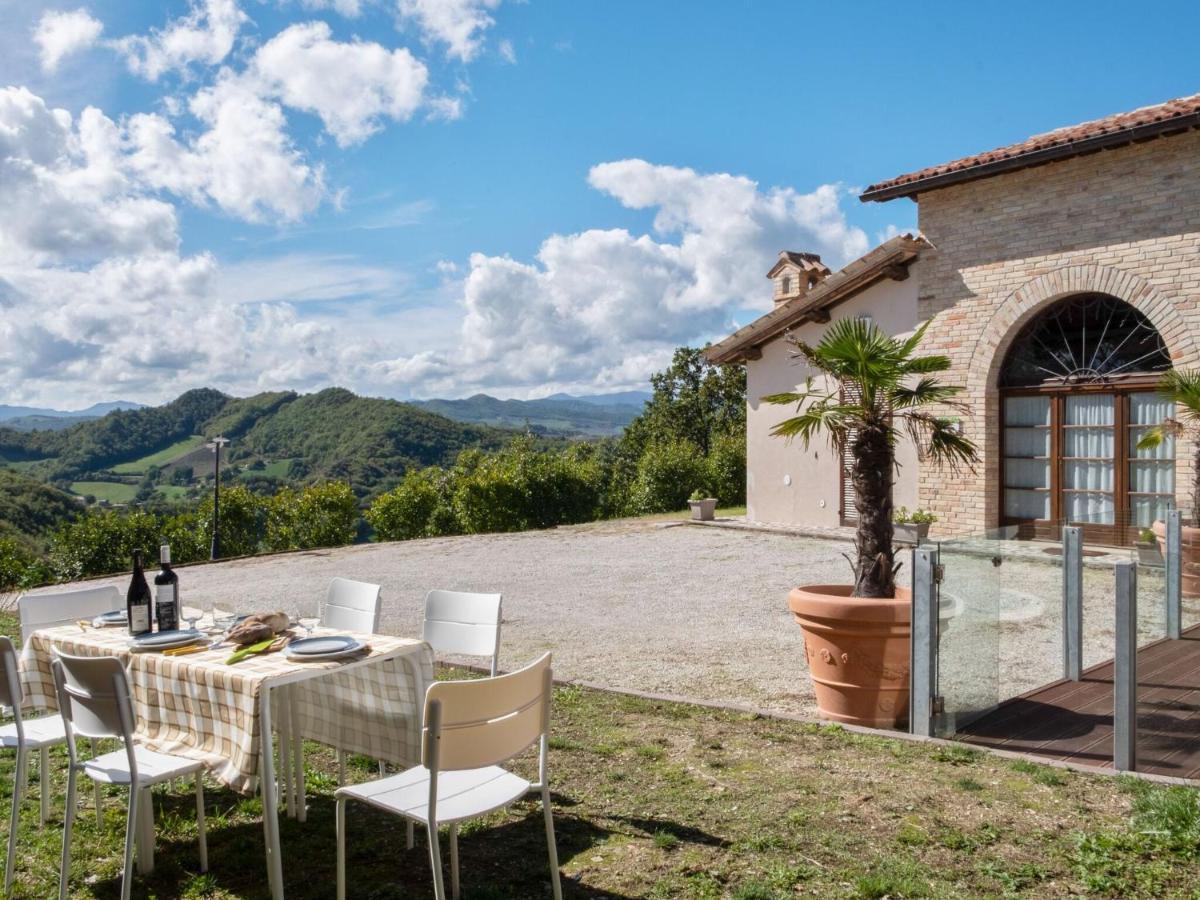 Belvilla By Oyo Borgo Tre SantʼAngelo in Vado Esterno foto